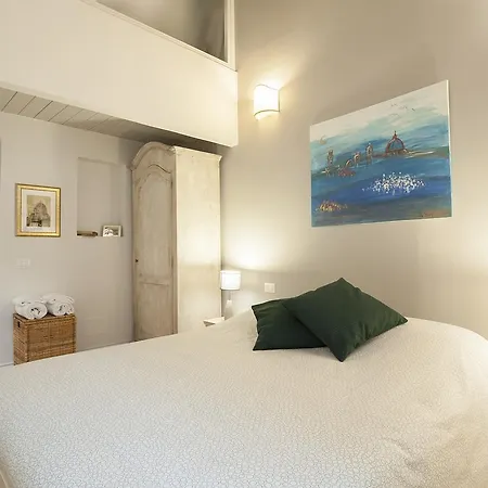Contemporary Conce 2 Bedrooms Flat * Φλωρεντία