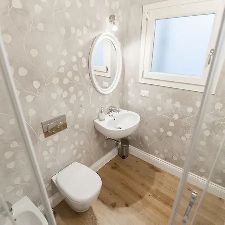 Διαμέρισμα Contemporary Conce 2 Bedrooms Flat